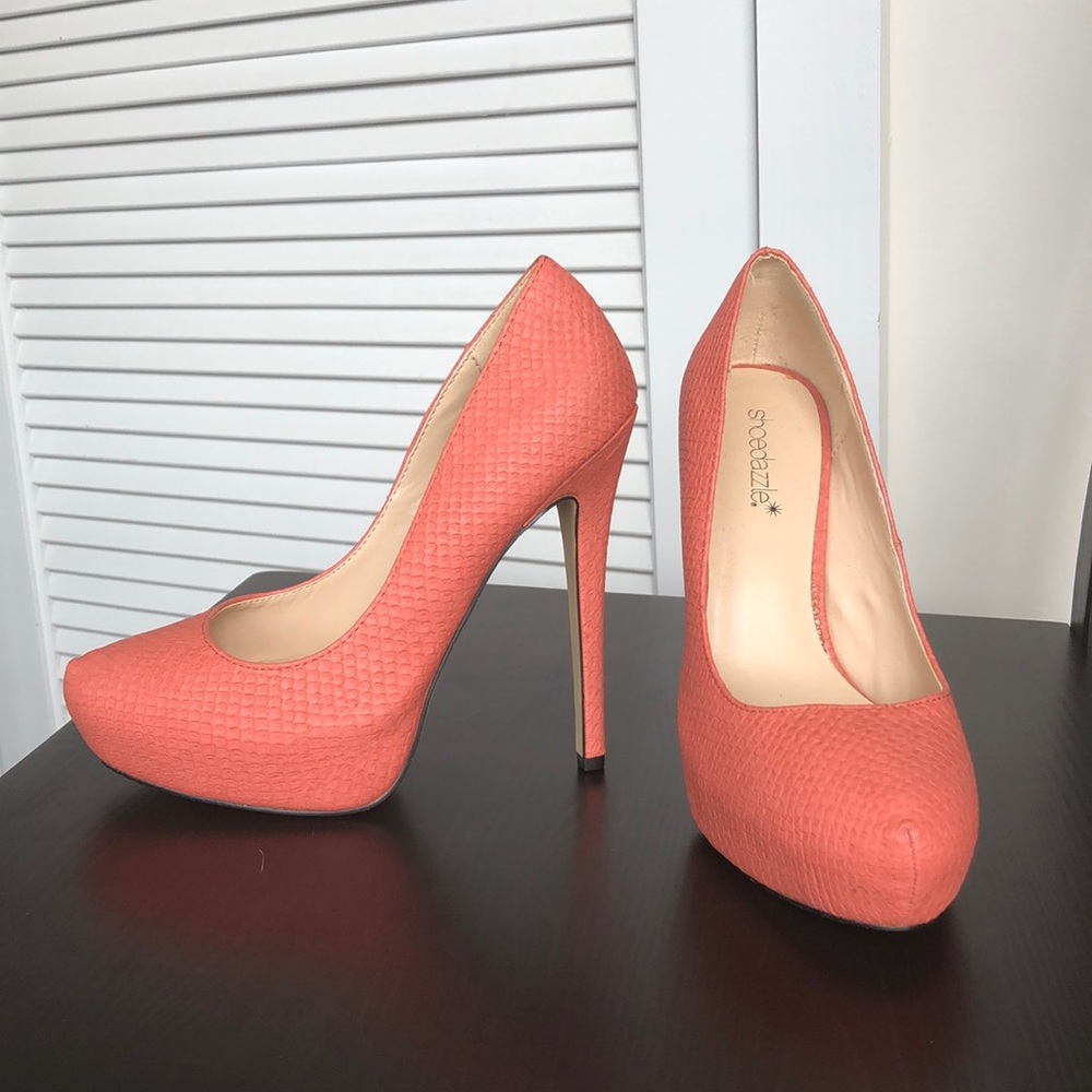 Platform pumps